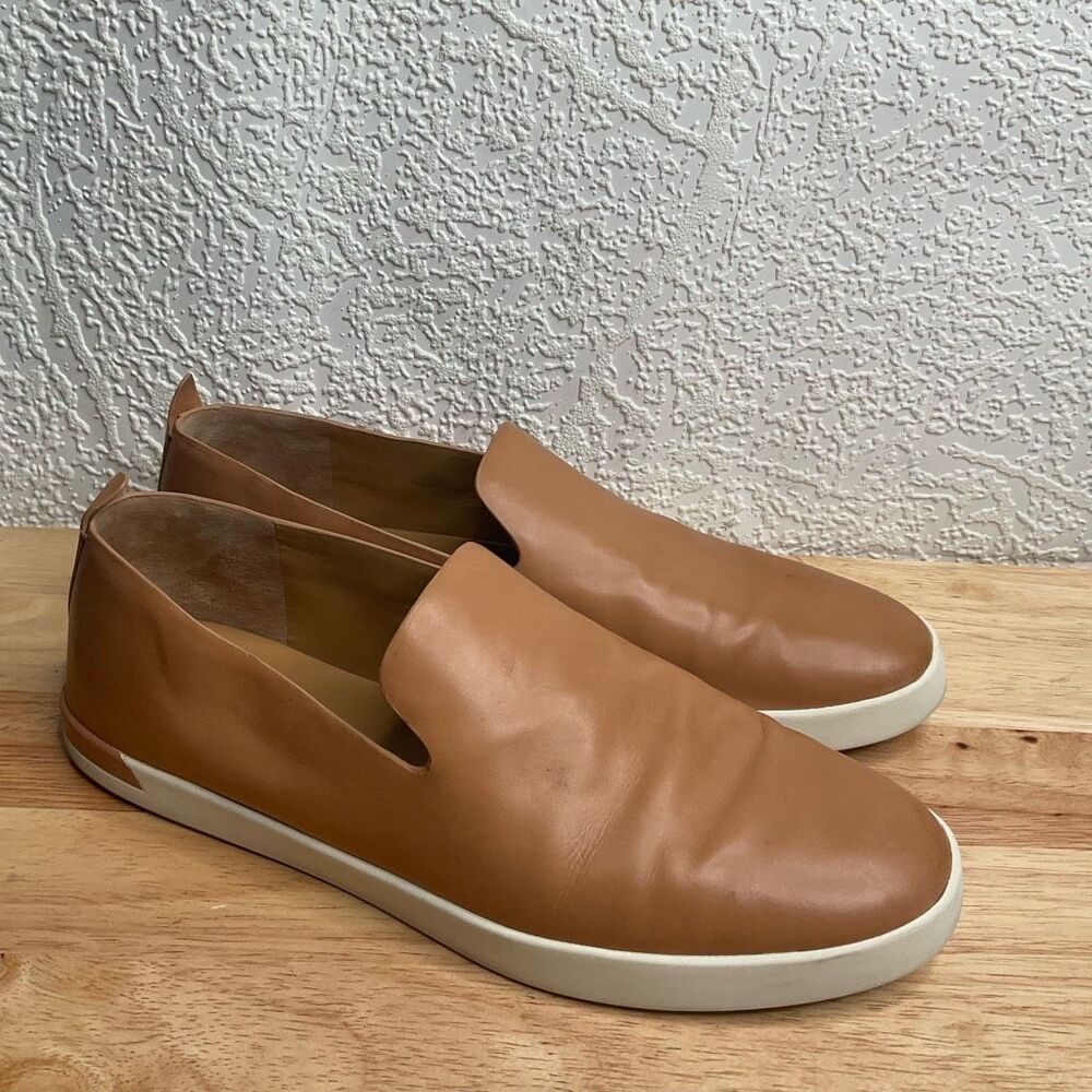 Vince women’s Tan Leather Vero Loafers sz 8.5